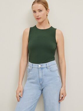 NWT Ann Taylor Crew Neck Shell (Small)